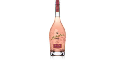 Schlumberger Vertriebsgesellschaft distribuiert limitierte Auflage des rost-rosafarbenen Solera-Rums